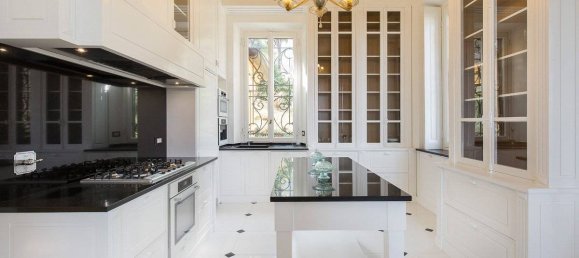 5 Schlafzimmer Villa in Stresa, Italy, Nr. 132561 6