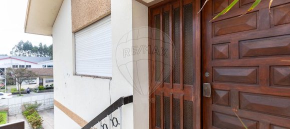 4 bedrooms House in Maia, Portugal No. 27907 6