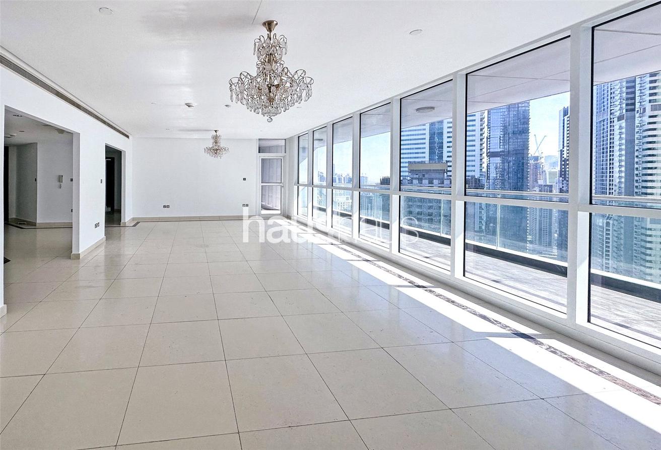 Apartamento de 3 dormitorios en Dubai Marina, UAE No. 99092
