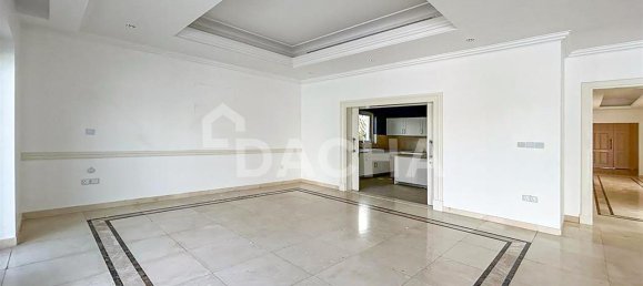 Villa T5 em Dubai, UAE N.º 28016 2