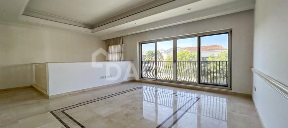 Villa T5 em Dubai, UAE N.º 28016 11