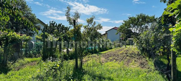1400m² Land in Udine, Italy No. 295919 9