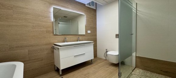 5 bedrooms Villa in San Miguel de Salinas, Spain No. 184729 24