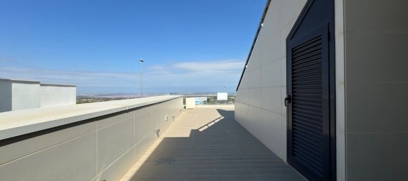 5 bedrooms Villa in San Miguel de Salinas, Spain No. 184729 19