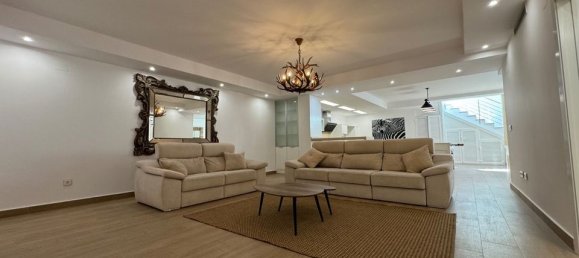 5 bedrooms Villa in San Miguel de Salinas, Spain No. 184729 36