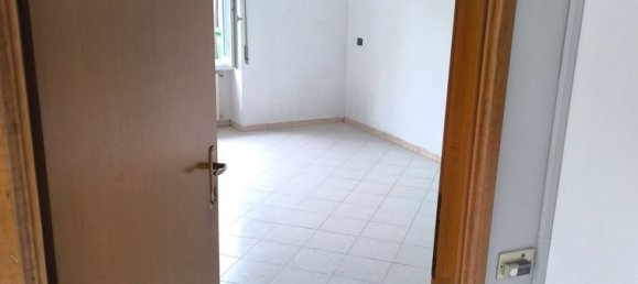 3 rooms House in Erba, Italy No. 2348 27