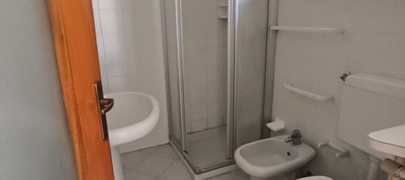 3 rooms House in Erba, Italy No. 2348 15