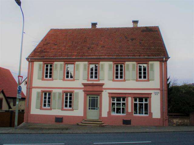 Дом с 5 спальнями в Цвайбрюккен, Германия № 104729