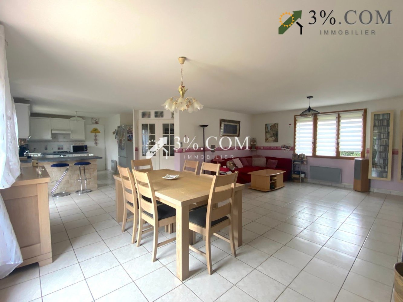 Casa de 3 dormitorios en Halluin, France No. 84112