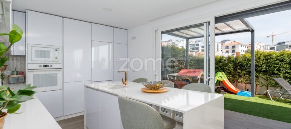 4 غرف نوم فيلا في Odivelas, Portugal رقم 324361 14