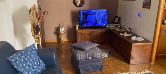 5 rooms Apartment in Ancona, Italy No. 261347 6