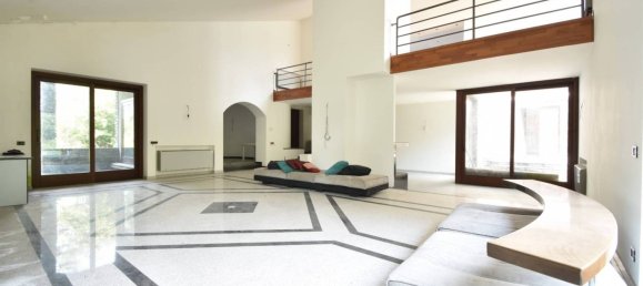 8 bedrooms Villa in Bellinzago Novarese, Italy No. 284120 4