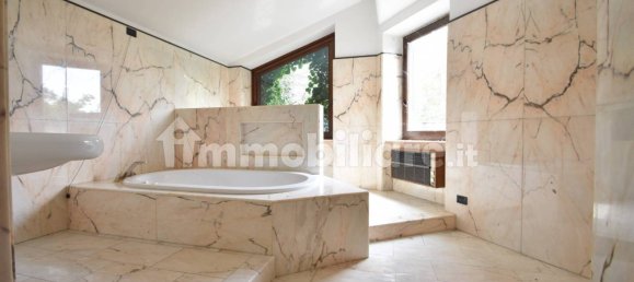 8 bedrooms Villa in Bellinzago Novarese, Italy No. 284120 17