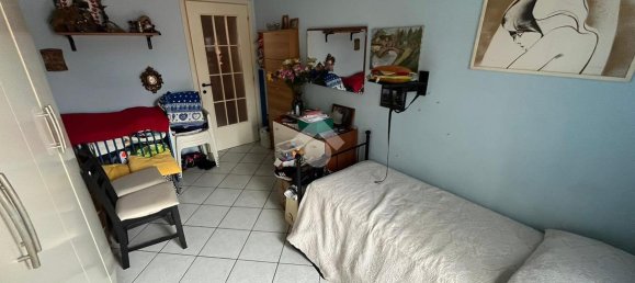 Apartamento de 6 divisões em Genoa, Italy N.º 102613 16