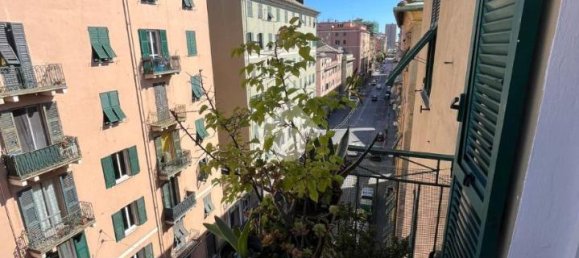 Apartamento de 6 divisões em Genoa, Italy N.º 102613 8