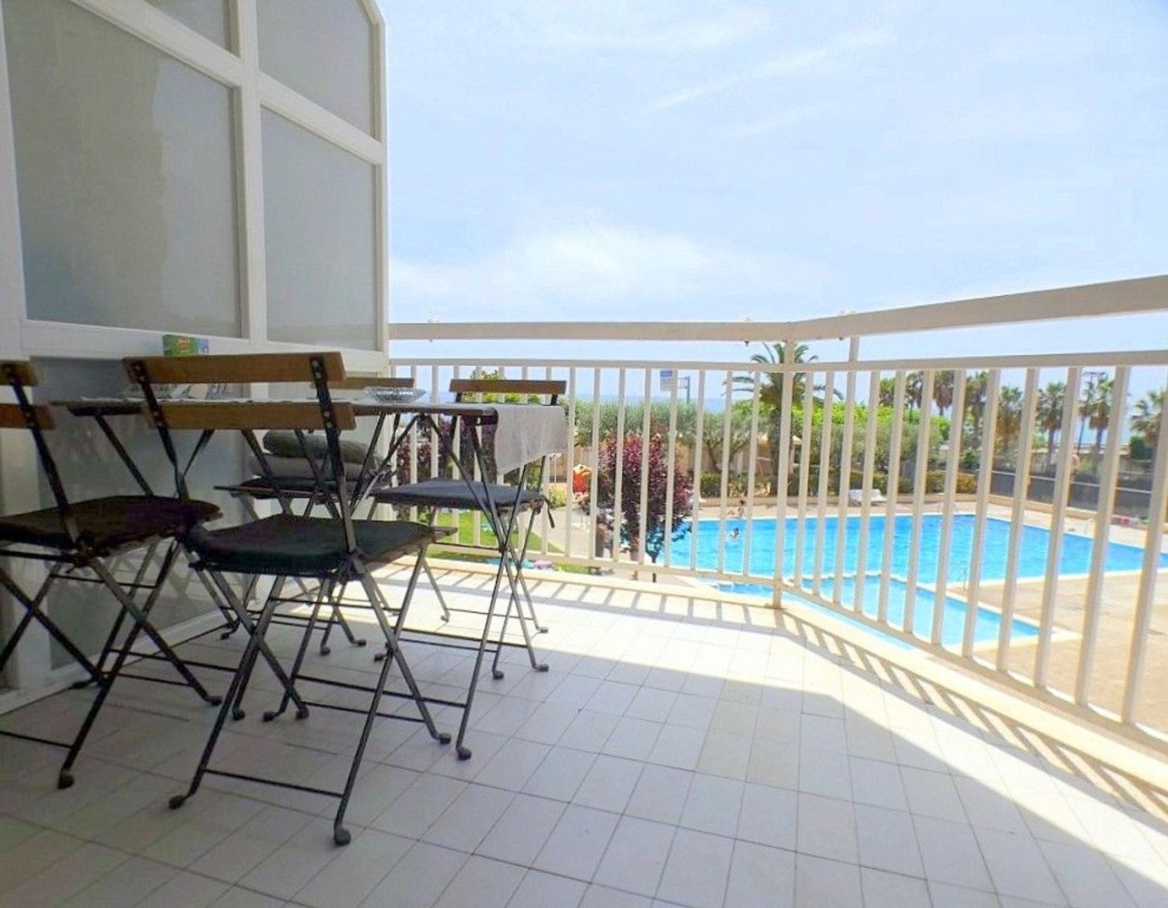 4 bedrooms Apartment in Sant Andreu de Llavaneres, Spain No. 179405