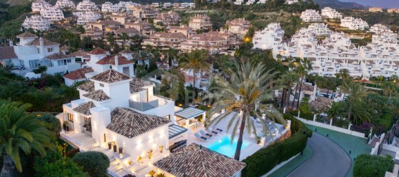 5 Schlafzimmer Villa in Marbella, Spain, Nr. 103438 24