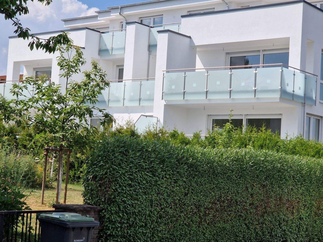 Квартира с 3 комнатами в Кассель, Германия № 241740