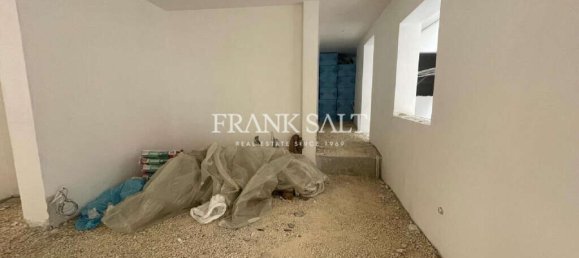 2 bedrooms Apartment in Attard, Malta No. 2313 5