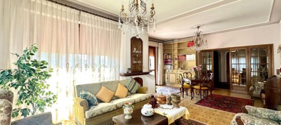 8 bedrooms House in Lucca, Italy No. 326501 8