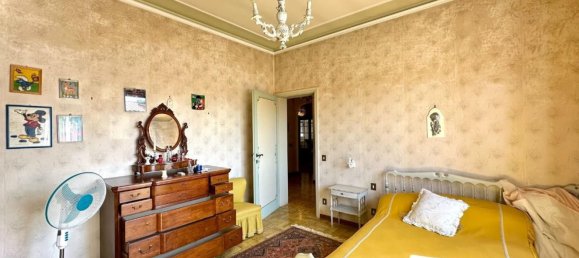 8 bedrooms House in Lucca, Italy No. 326501 20