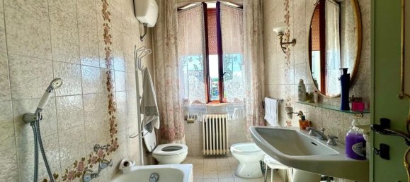 8 bedrooms House in Lucca, Italy No. 326501 21