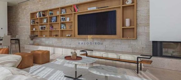 4 bedrooms Commercial property in Oroklini, Cyprus No. 18560 9