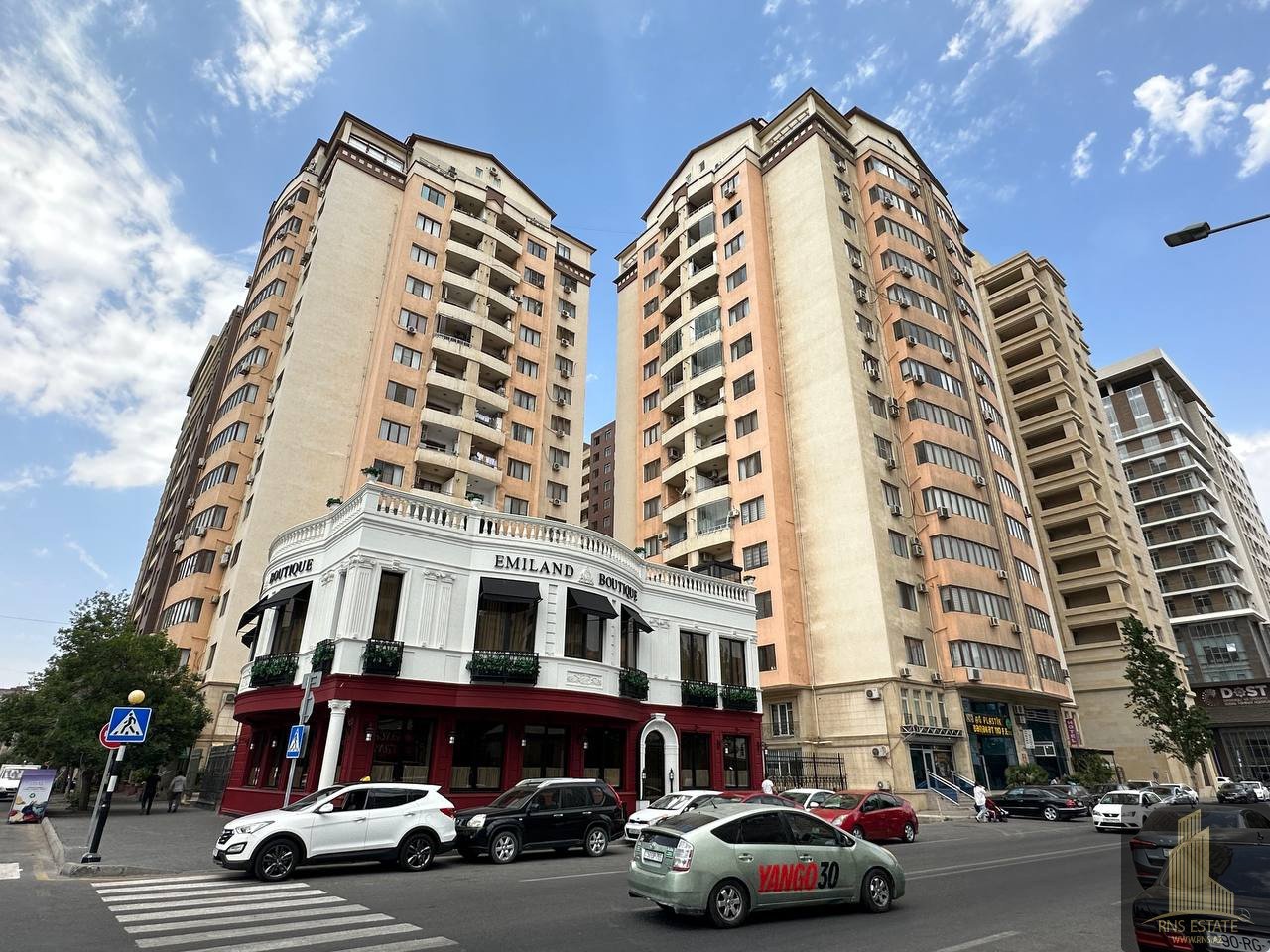 3 Schlafzimmer Wohnung in Chataj, Azerbaijan, Nr. 1801