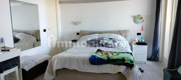 3 bedrooms Villa in Soiano del Lago, Italy No. 251973 9