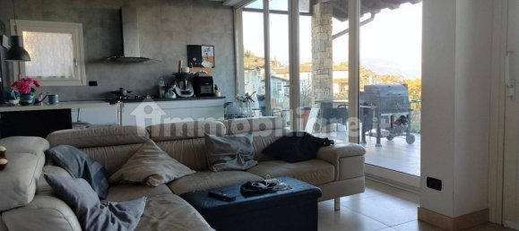 3 bedrooms Villa in Soiano del Lago, Italy No. 251973 5