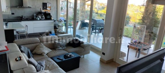 3 bedrooms Villa in Soiano del Lago, Italy No. 251973 6