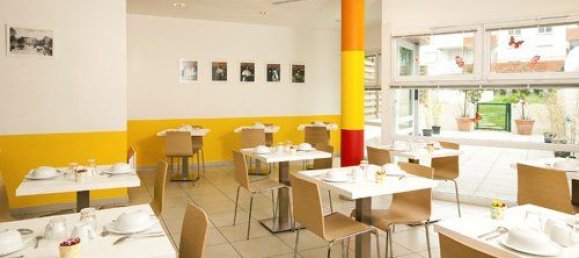 Studio in Saint-Denis, France, Nr. 363965 5