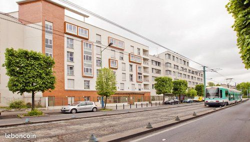 Studio in Saint-Denis, France, Nr. 363965