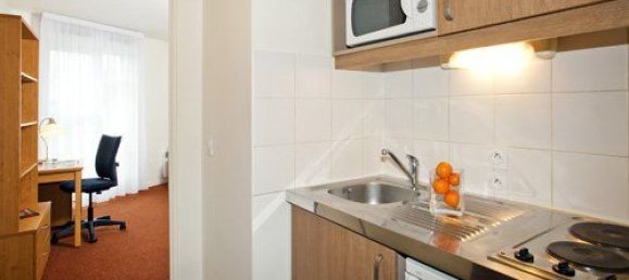 Studio in Saint-Denis, France, Nr. 363965 4