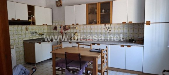 8-Zimmer Haus in Vallefoglia, Italy, Nr. 274772 2