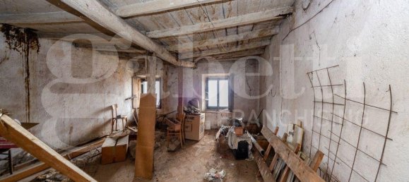 3 rooms House in Trezzo sull'Adda, Italy No. 32708 34