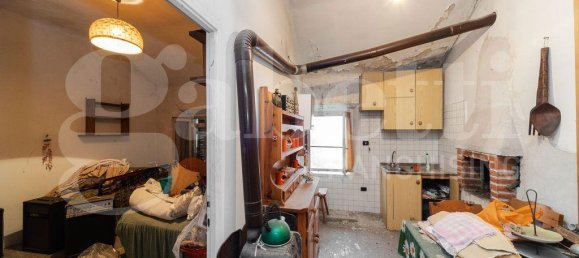 3 rooms House in Trezzo sull'Adda, Italy No. 32708 36