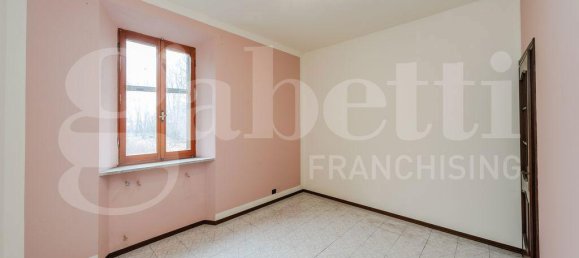 3 rooms House in Trezzo sull'Adda, Italy No. 32708 23