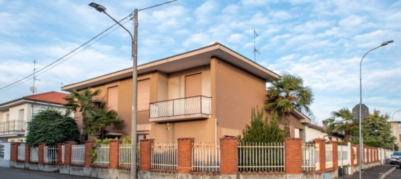 Villa T3 em Villa Cortese, Italy N.º 101950 2