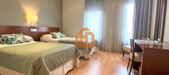 Imóvel comercial em Valencia de Don Juan, Spain 616 m² N.º 27455 13