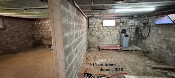 3 bedrooms House in Puiseux-le-Hauberger, France No. 61937 10