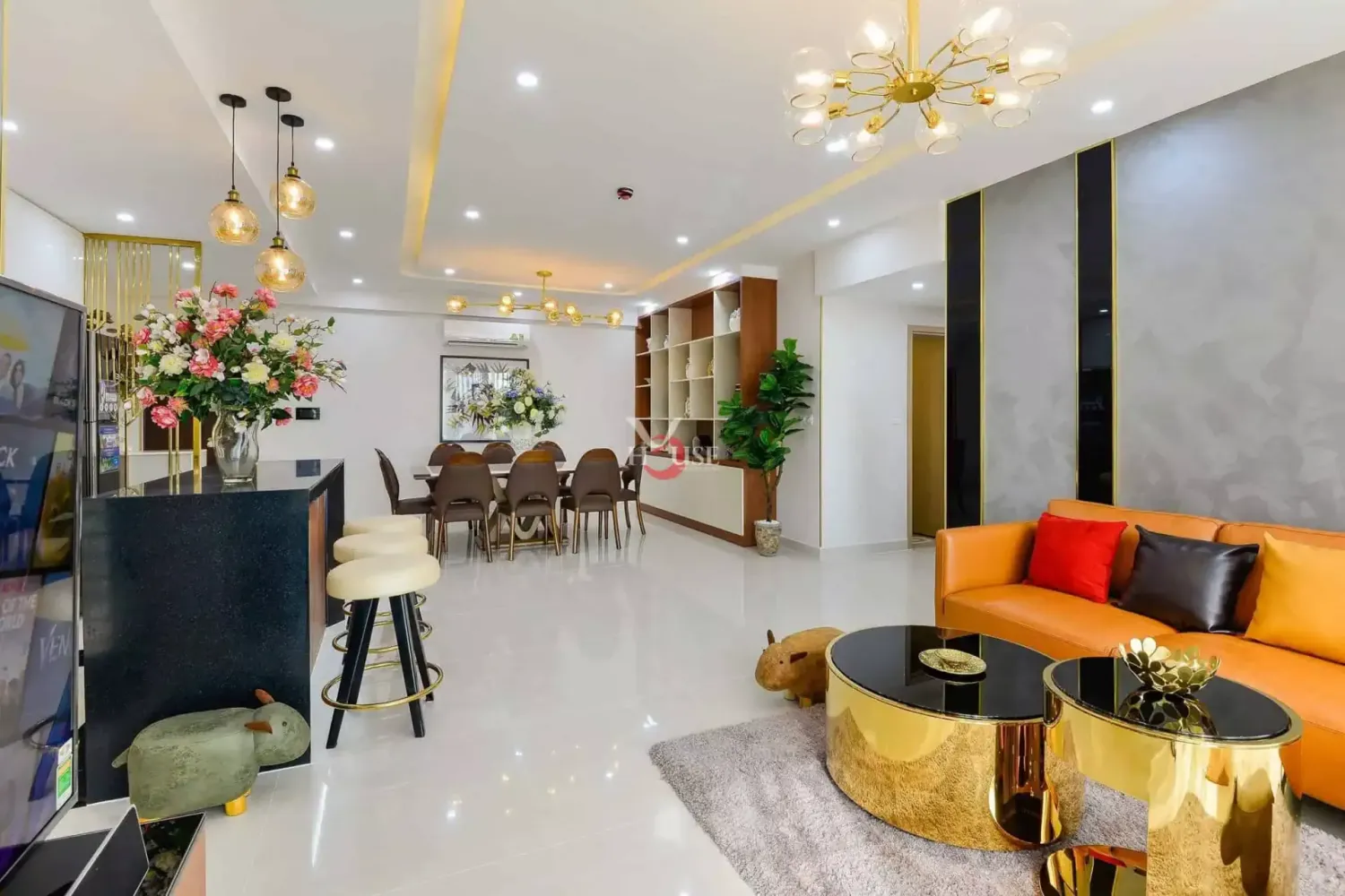 Квартира с 3 спальнями в Район 7, Вьетнам № 10011