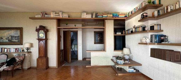 5 rooms Apartment in Naples, Italy No. 196422 22