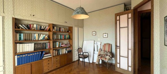 5 rooms Apartment in Naples, Italy No. 196422 17