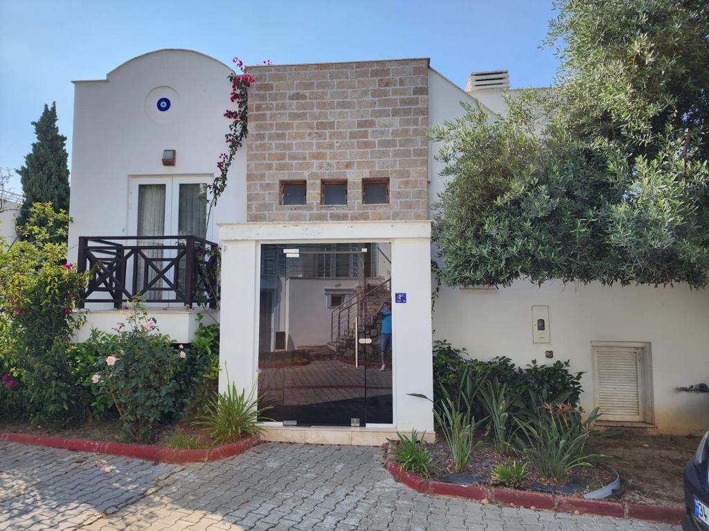 Villa 3+1 in Kusadasi, Turkey No. 16319