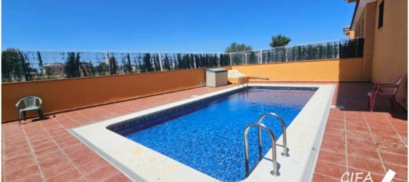 Adosado de 4 dormitorios en Castellón, Spain No. 163734 29