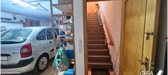 Adosado de 4 dormitorios en Castellón, Spain No. 163734 2