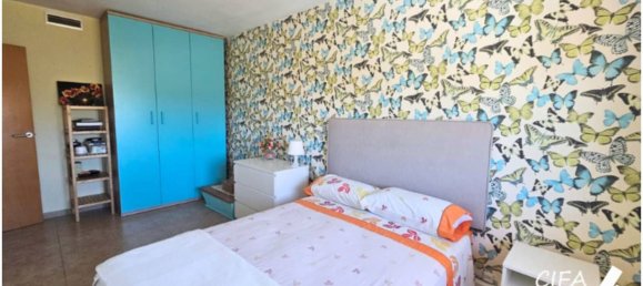 Adosado de 4 dormitorios en Castellón, Spain No. 163734 16