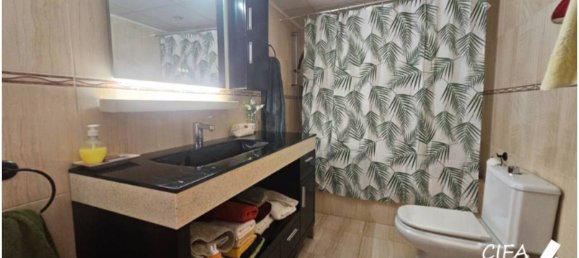 Adosado de 4 dormitorios en Castellón, Spain No. 163734 23