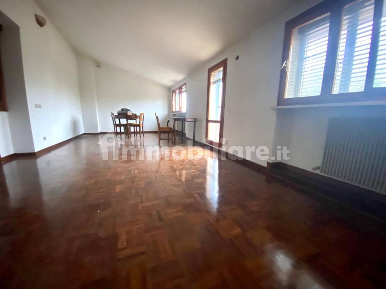 4 غرف نوم فيلا في Montebelluna, Italy رقم 66407